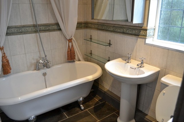  Image of 2 bedroom Flat to rent in Goodmayes Road Goodmayes Ilford IG3 at Cambridge Road  Seven Kings, IG3 9UN