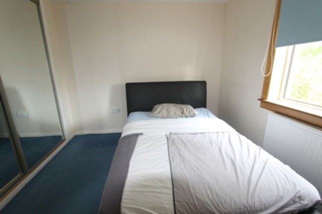  Image of 2 bedroom Terraced house to rent in Camperdown Court Helensburgh G84 at Helensburgh Argyll and Bute Argyll and Bute, G84 9HH