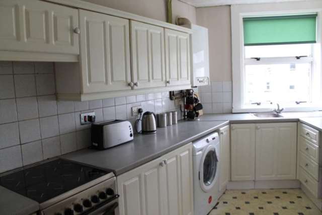  Image of 1 bedroom Flat for sale in Canal Road Johnstone PA5 at Canal Road  Johnstone, PA5 8LA