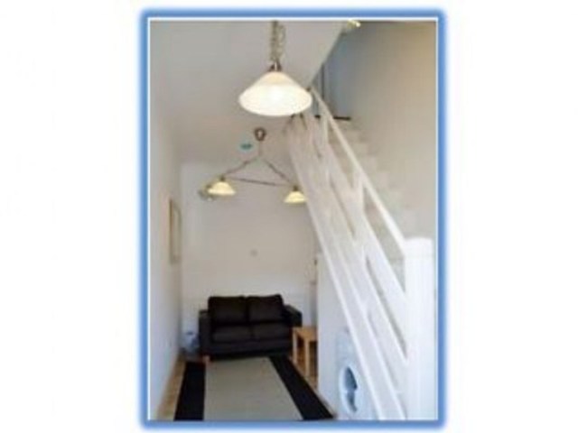  Image of 1 bedroom Terraced house to rent in Canterbury Avenue Cranbrook Ilford IG1 at CANTERBURY AVE  ILFORD, IG1 3NE
