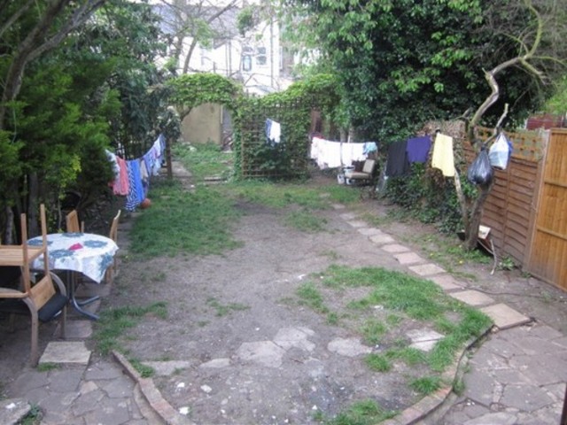  Image of 3 bedroom Semi-Detached house for sale in Carew Road London N17 at Carew Rd  London, N17 9BA