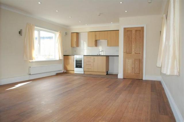  Image of 1 bedroom Flat to rent in Nantgaredig Carmarthen SA32 at Nantgaredig, SA32 7NG