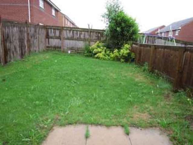  Image of 2 bedroom Semi-Detached house to rent in Cartmell Court Leeds LS15 at Leeds LS15 Leeds, LS15 0PE