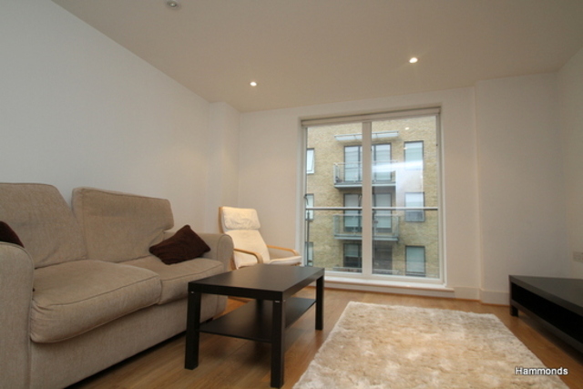  Image of 1 bedroom Apartment to rent in Yeo Street London E3 at Caspian Wharf  Londom, E3 3AE