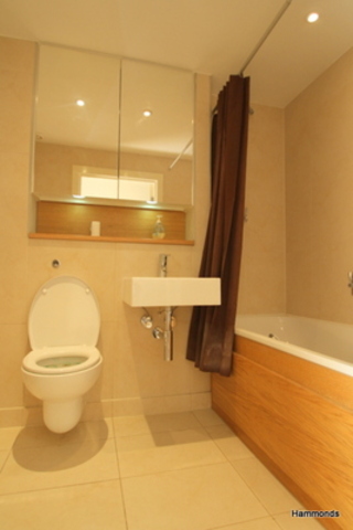  Image of 1 bedroom Apartment to rent in Yeo Street London E3 at Caspian Wharf  Londom, E3 3AE