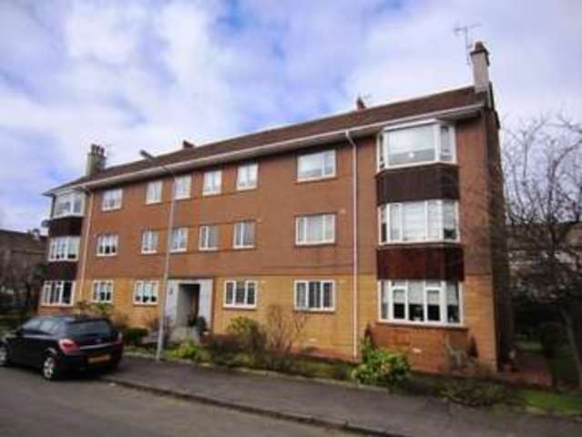  Image of 3 bedroom Flat for sale in Broomburn Drive Newton Mearns Glasgow G77 at Castle Court, Newton Mearns 44 Broomburn Drive Newton Mearns, G77 5JH