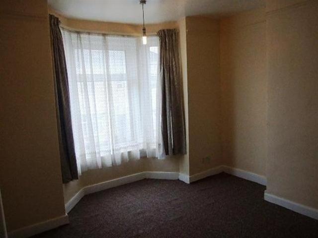  Image of 4 bedroom Terraced house to rent in Castle Street Southampton SO14 at Northam, SO14 6GZ