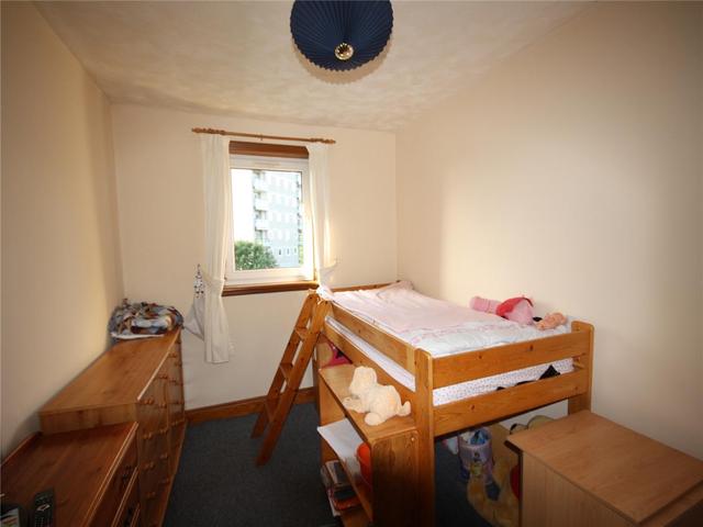  Image of 2 bedroom Flat to rent in Castleton Way Aberdeen AB16 at Stockethill Aberdeen Aberdeen, AB16 5TQ