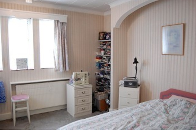  Image of 4 bedroom Detached house for sale in Cavendish Drive Canons Park Edgware HA8 at Cavendish Drive  Edgware, HA8 7NS