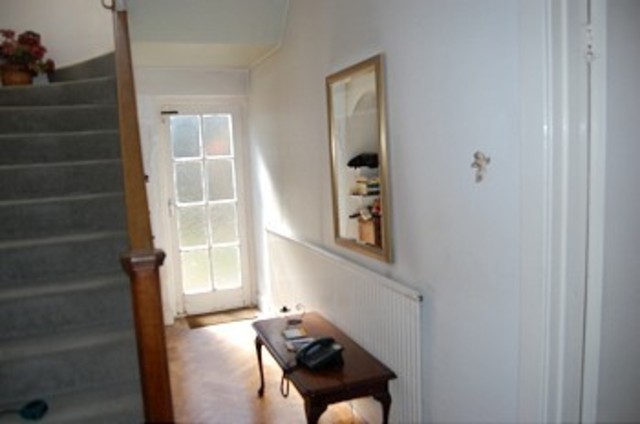  Image of 4 bedroom Detached house for sale in Cavendish Drive Canons Park Edgware HA8 at Cavendish Drive  Edgware, HA8 7NR