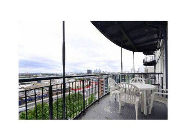  Image of 2 bedroom Apartment to rent in High Street London E15 at CENRAL HOUSE HIGH STREET STRATFORD, E15 2NZ