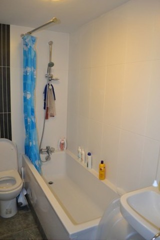  Image of 1 bedroom Flat to rent in Chadview Court Chadwell Heath Lane Chadwell Heath Romford RM6 at Chadview Court  Chadwell Heath, RM6 4BF