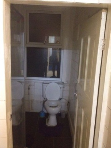  Image of 2 bedroom Terraced house to rent in Chapel Road Ilford IG1 at CHAPEL ROAD  ILFORD, IG1 2AG