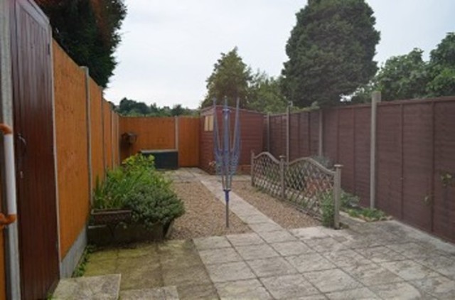  Image of 3 bedroom Detached house to rent in Chase Road London N14 at Chase Road  London, N14 6HX
