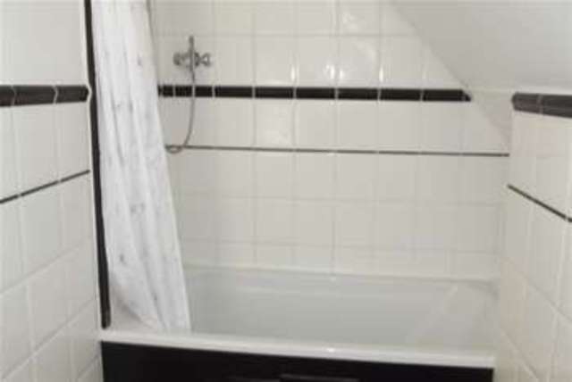  Image of 1 bedroom Flat to rent in Chilworth Road Chilworth Southampton SO16 at Southampton, SO16 7JS
