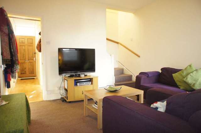  Image of 3 bedroom Terraced house for sale in Cholmeley Road Reading RG1 at Cholmeley Road  Reading, RG1 3LR