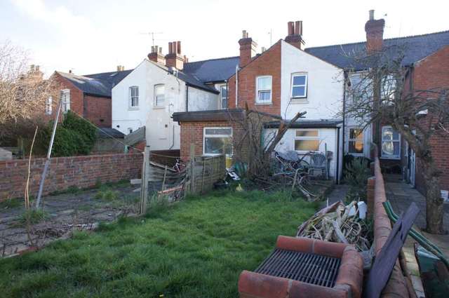  Image of 3 bedroom Terraced house for sale in Cholmeley Road Reading RG1 at Cholmeley Road  Reading, RG1 3LR