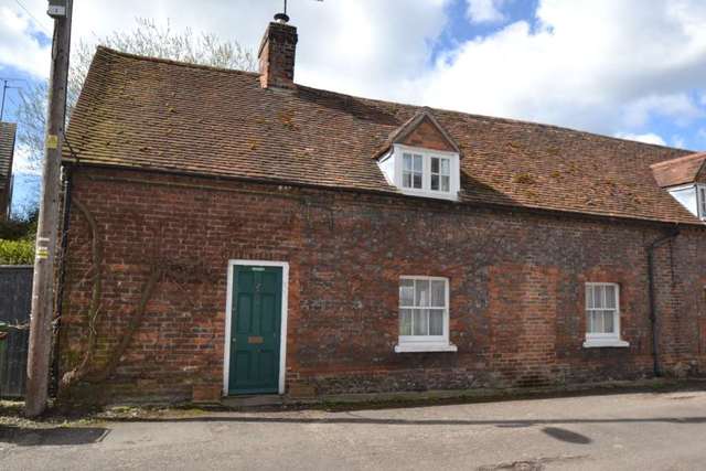  Image of 3 bedroom Cottage to rent in Church Street Watlington OX49 at Church Street  Watlington, OX49 5QR