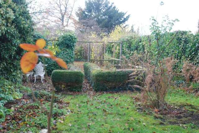  Image of 3 bedroom Cottage to rent in Church Street Watlington OX49 at Church Street  Watlington, OX49 5QR