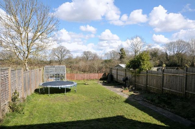  Image of 4 bedroom Semi-Detached house for sale in Church View Freeland Witney OX29 at Church View Freeland Witney, OX29 8HT