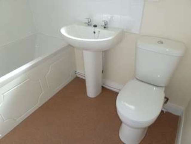  Image of 2 bedroom Flat to rent in Church View Tarleton Preston PR4 at Church View Tarleton Preston, PR4 6UW