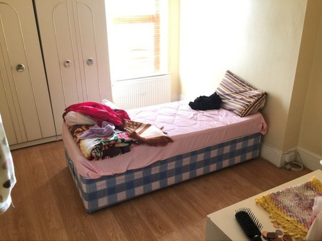  Image of 2 bedroom Flat for sale in Clarendon Gardens Cranbrook Ilford IG1 at Clarendon Gardens  Ilford, Essex, IG1 3JW