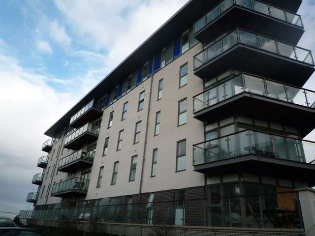 Image of 2 bedroom Apartment to rent in Clovelly Place Greenhithe DA9 at Ingress Park Greenhithe, DA9 9FB