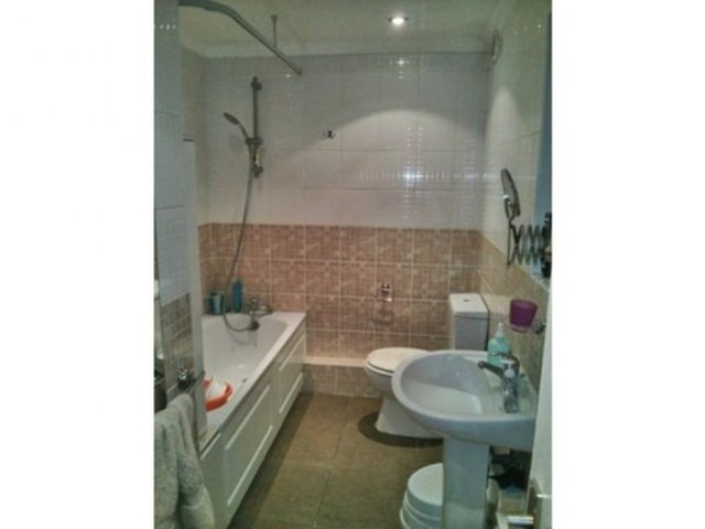 Image of 4 bedroom Terraced house to rent in Claude Road London E10 at CLAUDE ROAD  LEYTONSTONE, E10 6NE