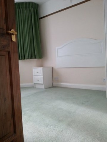  Image of 2 bedroom Detached house to rent in Clayhall Avenue Clayhall Ilford IG5 at CLAYHALL AVENUE CLAYHALL ILFORD, IG5 0SJ