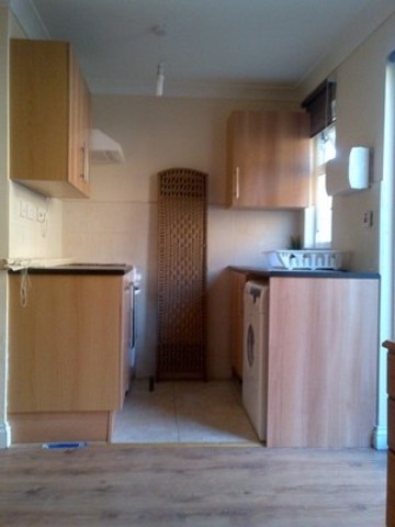  Image of Studio flat to rent in Cobham Road Ilford IG3 at COBHAM ROAD  SEVEN KINGS, IG3 9JP