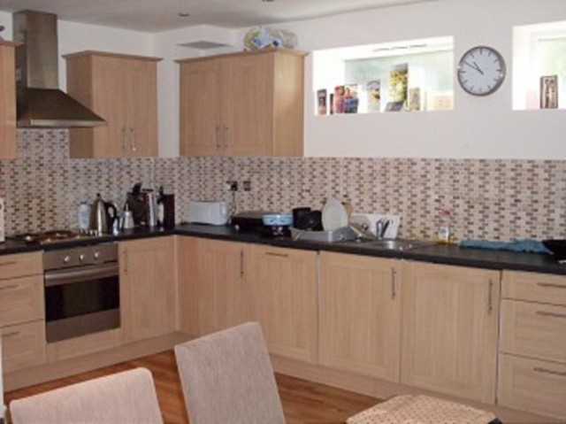  Image of 2 bedroom Detached house to rent in Tollington Park London N4 at Coleridge Road  Finsbury Park, N4 3AG