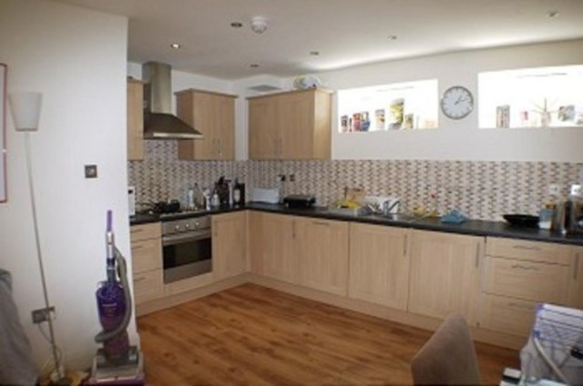  Image of 2 bedroom Detached house to rent in Tollington Park London N4 at Coleridge Road  Finsbury Park, N4 3AG