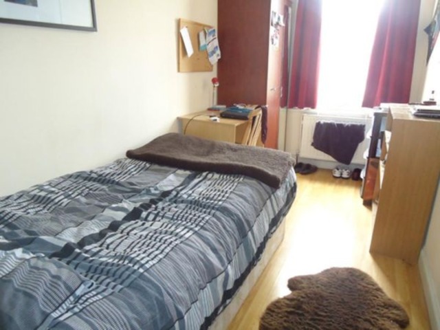  Image of 4 bedroom Flat to rent in Field Street London WC1X at Collier Street  Kings Cross, WC1X 9DA