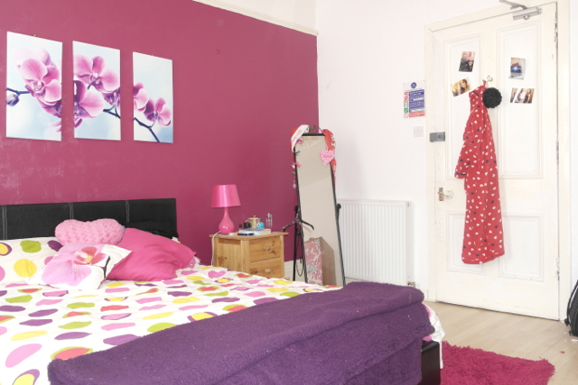  Image of 4 bedroom Flat to rent in Commercial Street Dundee DD1 at City Centre Dundee Dundee, DD1 2AP