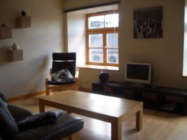  Image of 2 bedroom Flat to rent in Commercial Street Edinburgh EH6 at The Shore Edinburgh Edinburgh, EH6 6LT