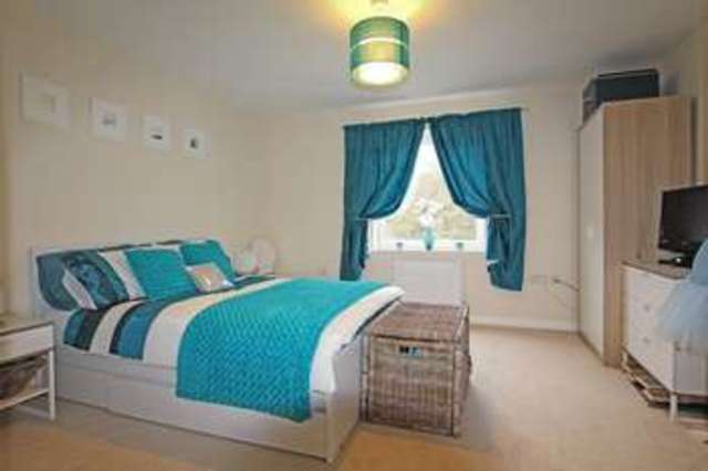  Image of 4 bedroom Detached house for sale in Wilroy Gardens Southampton SO16 at Wilroy Gardens  Southampton, SO16 9WF