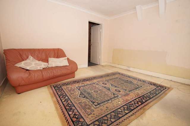  Image of 2 bedroom End of Terrace for sale in Cowper Road Hemel Hempstead HP1 at Cowper Road  Hemel Hempstead, HP1 1PE