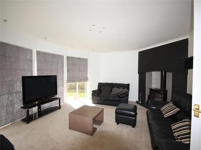 Image of 4 bedroom Flat to rent in Craigton Road Aberdeen AB15 at West End Aberdeen Aberdeen, AB15 7UD