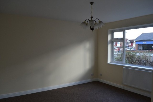  Image of 3 bedroom Detached house to rent in Cranbrook Road Ilford IG2 at Cranbrook Road  Gants Hill, IG2 6SU