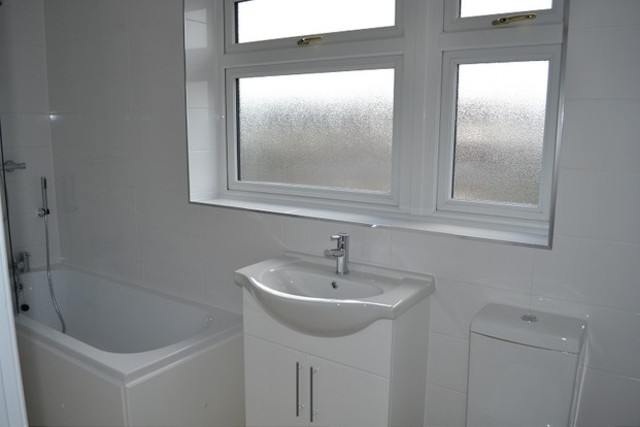  Image of 3 bedroom Detached house to rent in Cranbrook Road Ilford IG2 at Cranbrook Road  Gants Hill, IG2 6SU