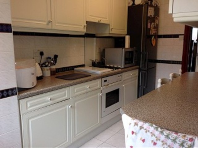  Image of 3 bedroom Detached house to rent in Crawford Gardens London N13 at Crawford Gardens  Palmers Green, N13 5TD