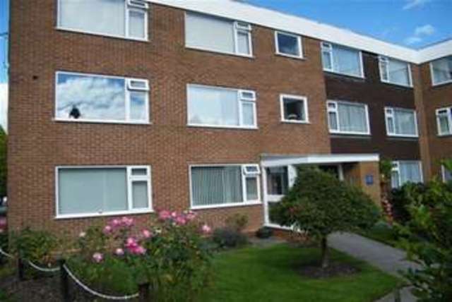  Image of 2 bedroom Flat to rent in Croftleigh Gardens Kingslea Road Shirley Solihull B91 at Solihull, B91 1TG
