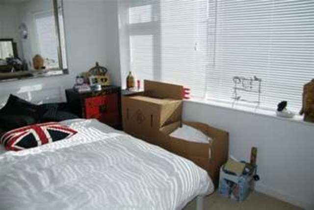  Image of 2 bedroom Flat to rent in Croftleigh Gardens Kingslea Road Shirley Solihull B91 at Solihull, B91 1TG