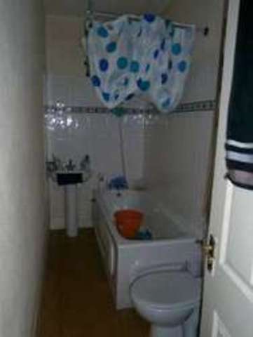  Image of 1 bedroom Flat for sale in Crofton Road London E13 at Crofton Road  Plaistow, E13 8QT