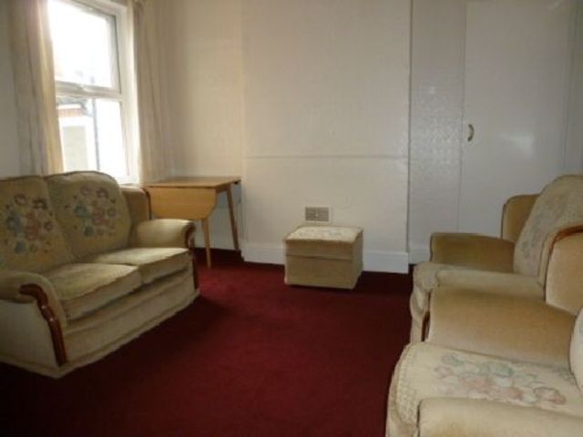  Image of 5 bedroom House Share to rent in Dawlish Road Selly Oak Birmingham B29 at B29 7AF  Selly Oak, B29 7AF