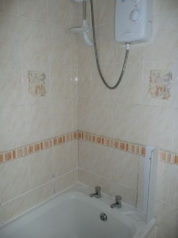  Image of 5 bedroom House Share to rent in Dawlish Road Selly Oak Birmingham B29 at B29 7AF  Selly Oak, B29 7AF