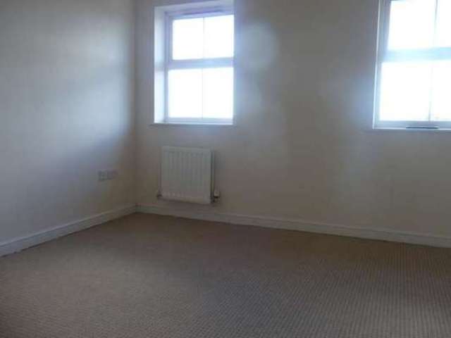  Image of 2 bedroom Flat for sale in Piper Way Ilford IG1 at De Havilland Square Piper Way Ilford, IG1 4DE