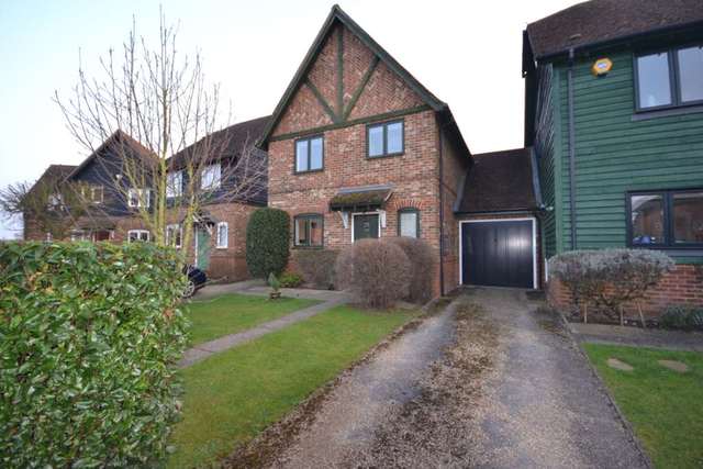  Image of 3 bedroom Detached house for sale in The Causeway Caversham Reading RG4 at Deans Farm Caversham Reading, RG4 5JZ