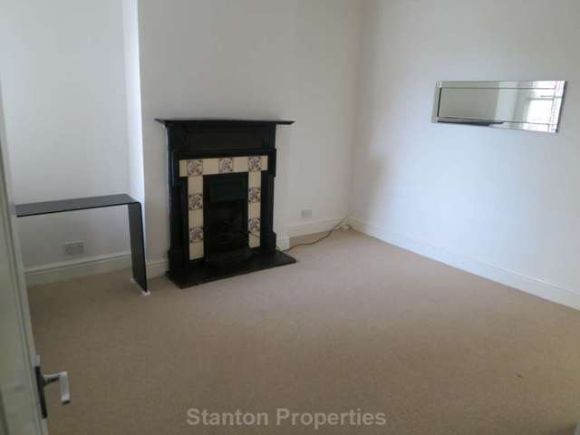  Image of 3 bedroom Terraced house to rent in Delahays Road Hale Altrincham WA15 at Delahays Road Hale Altrincham, WA15 8JH