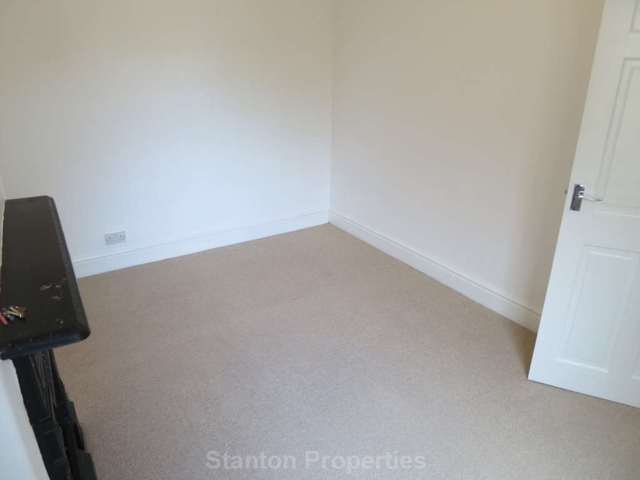  Image of 3 bedroom Terraced house to rent in Delahays Road Hale Altrincham WA15 at Delahays Road Hale Altrincham, WA15 8JH